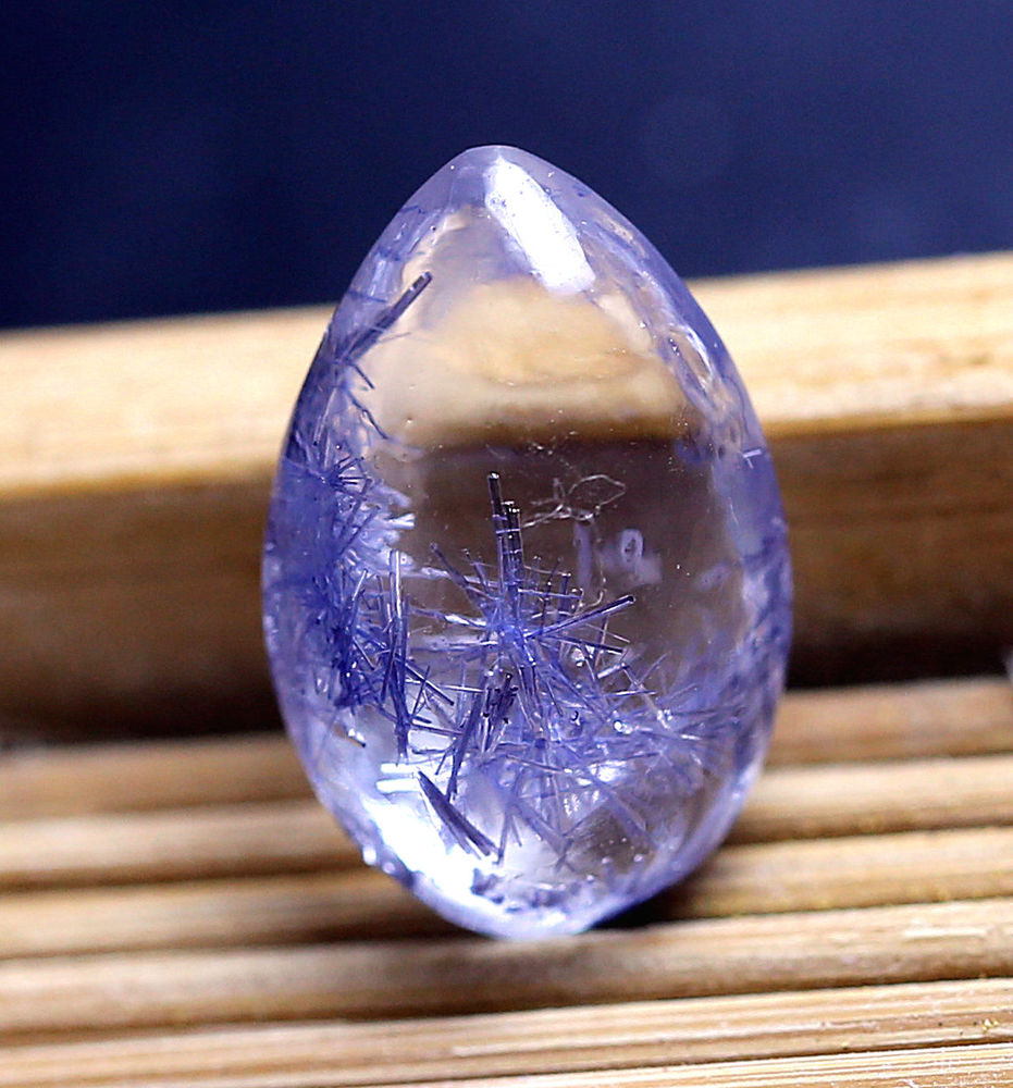 дюмортьеит