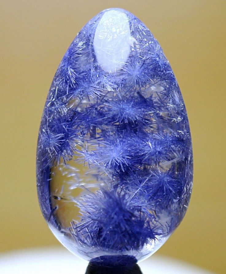 дюмортьерит